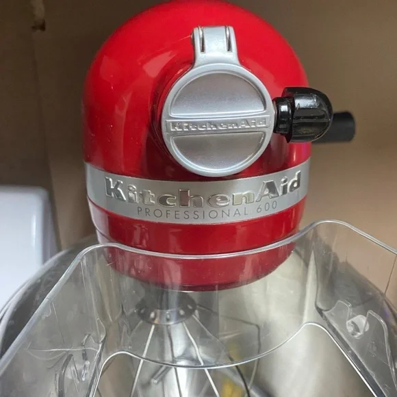 KitchenAid Stand Mixer 6 Quart 575 Max Watts - Picture 7 of 7